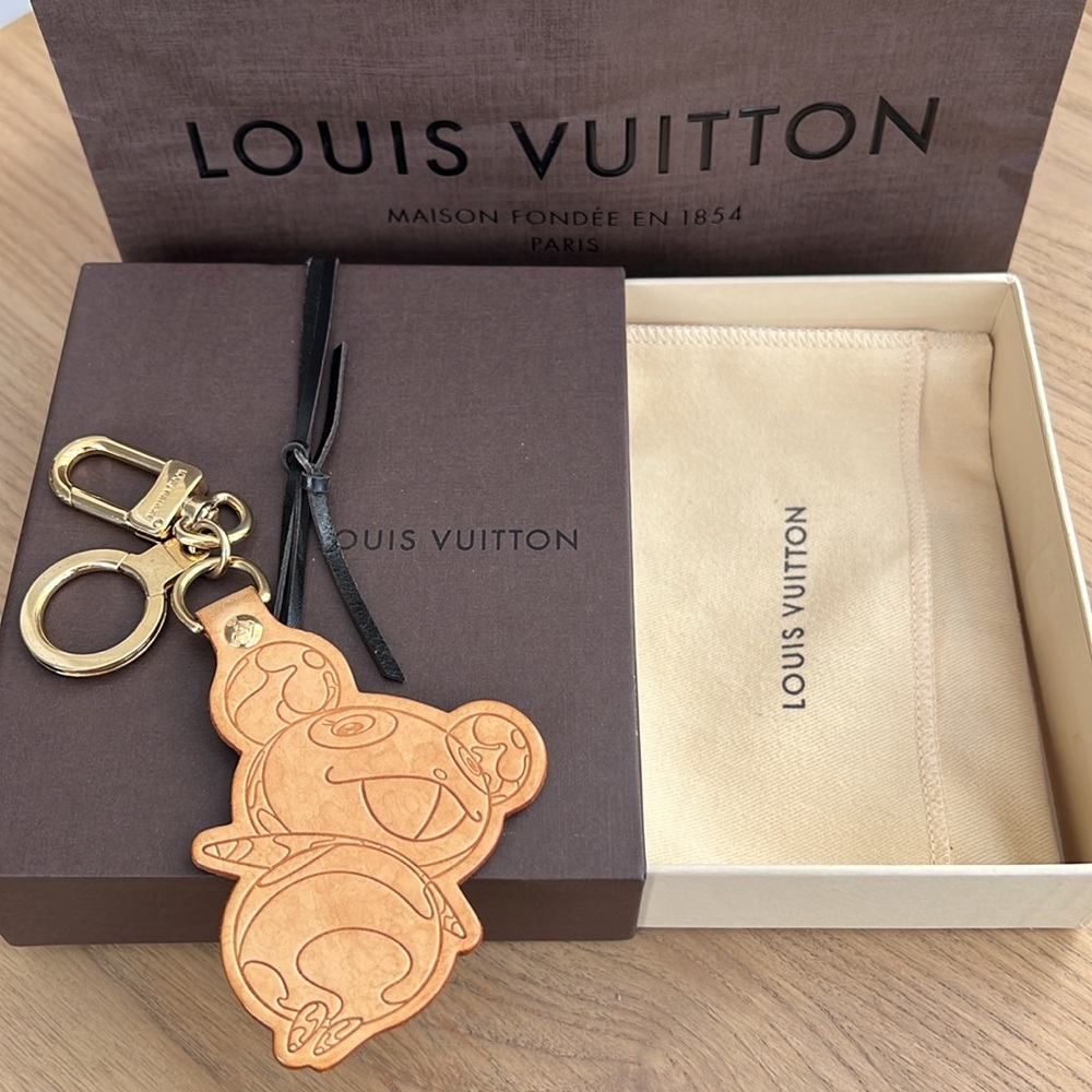 🔥 🐼 Louis Vuitton Murakami Panda Keychain Bag Charm FULL SET